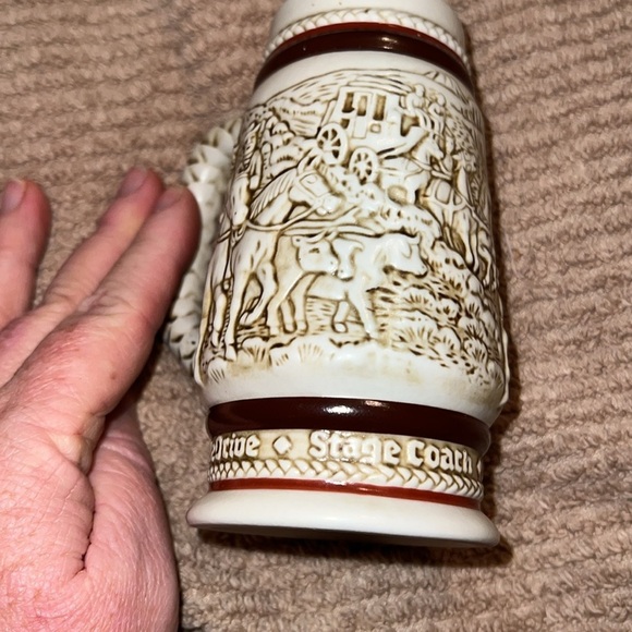 Avon Beer Small Mug Steins set of four (4) - Picture 5 of 14